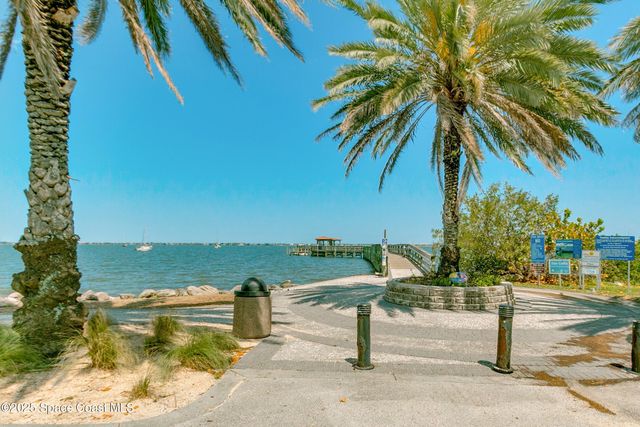 1948 Barkley Avenue, Melbourne, FL 32935