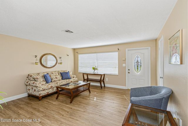 1948 Barkley Avenue, Melbourne, FL 32935