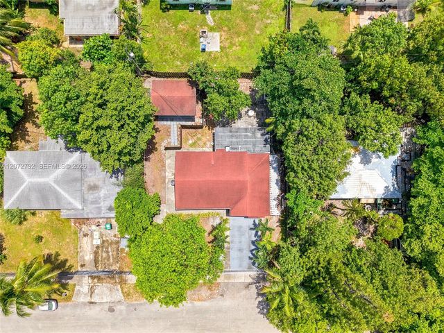 596 NW 109th Street 1, Miami, FL 33168