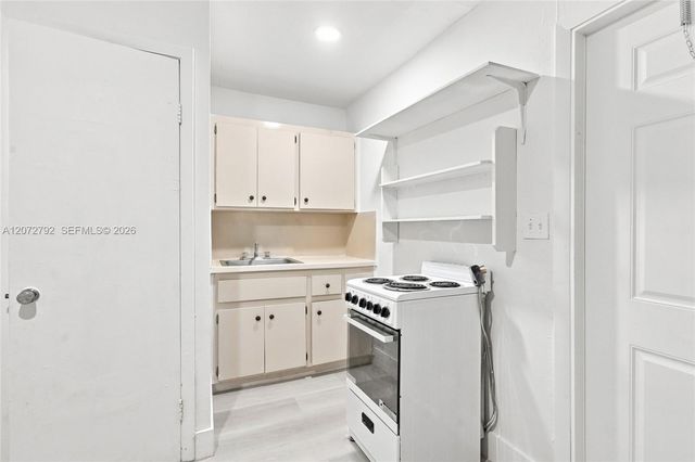 596 NW 109th Street 1, Miami, FL 33168