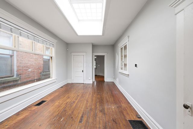 74 W 1st Avenue, Columbus, OH 43201