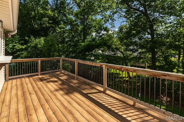 5 Provence Drive, Lake St Louis, MO 63367