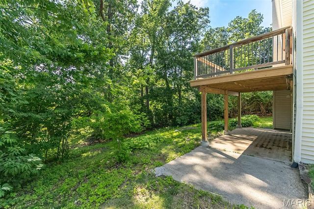 5 Provence Drive, Lake St Louis, MO 63367