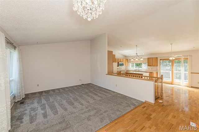 5 Provence Drive, Lake St Louis, MO 63367