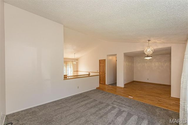 5 Provence Drive, Lake St Louis, MO 63367