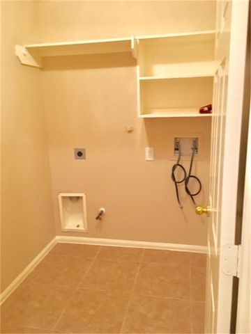 203 Fairwind Trail Drive, Conroe, TX 77385