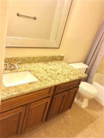 203 Fairwind Trail Drive, Conroe, TX 77385