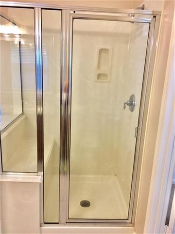 203 Fairwind Trail Drive, Conroe, TX 77385