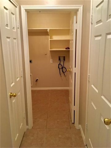 203 Fairwind Trail Drive, Conroe, TX 77385