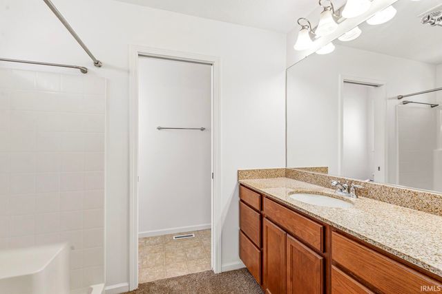 23075 Allerton Drive, South Bend, IN 46628