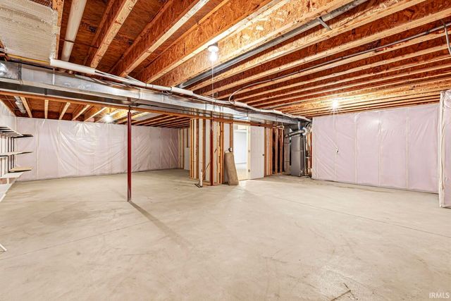 23075 Allerton Drive, South Bend, IN 46628