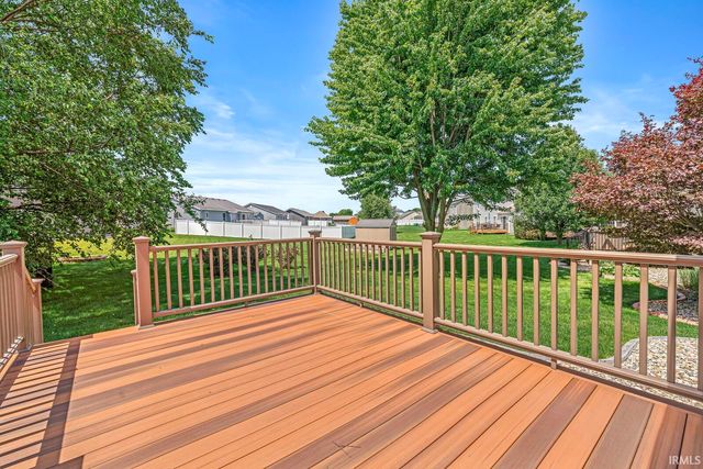 23075 Allerton Drive, South Bend, IN 46628