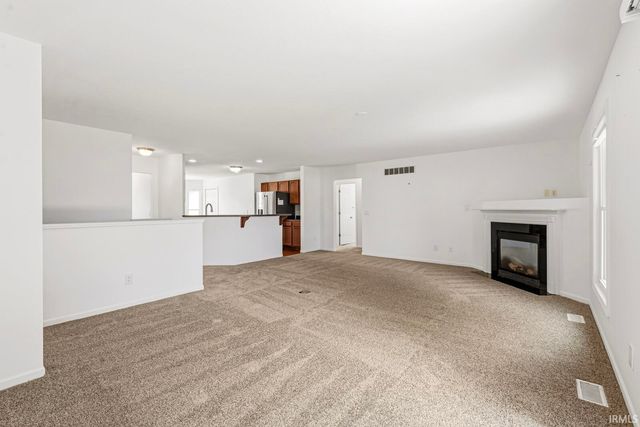 23075 Allerton Drive, South Bend, IN 46628