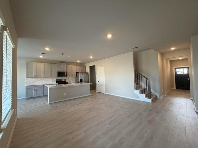 2527 Gray Gale Court, Baytown, TX 77523