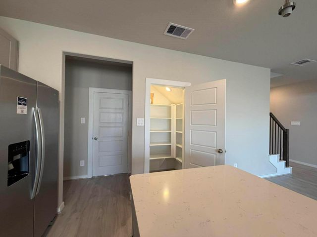 2527 Gray Gale Court, Baytown, TX 77523