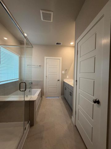 2527 Gray Gale Court, Baytown, TX 77523