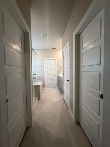 2527 Gray Gale Court, Baytown, TX 77523