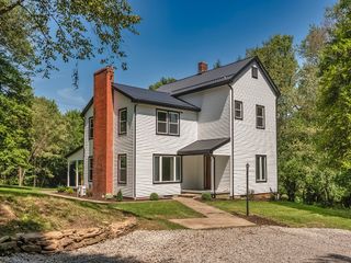 110 Winters Road, Penn Twp, PA 16002