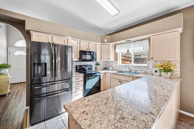 4724 Applecrest Dr., Pueblo, CO 81005