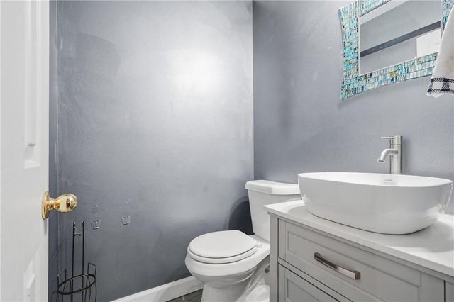 1505 NE 102nd Street, Kansas City, MO 64155