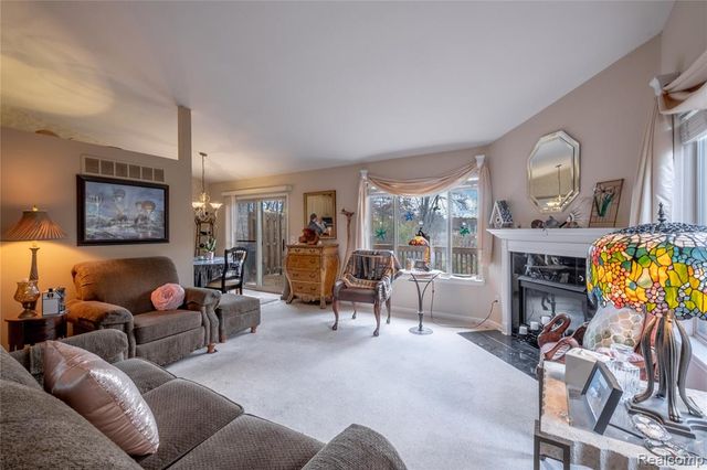 1023 Old Leake Court, Holly, MI 48442