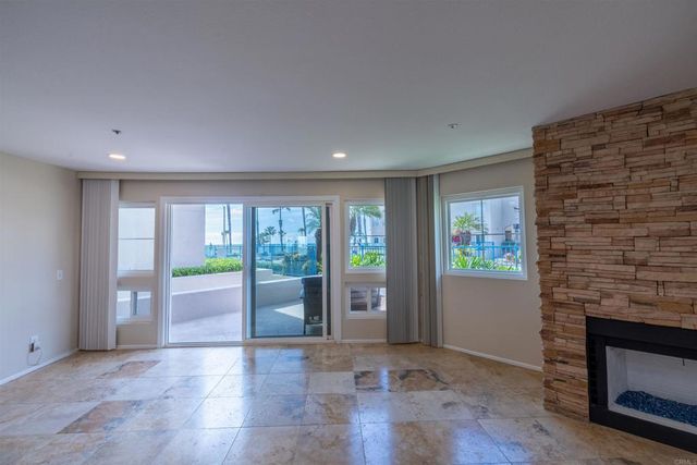 400 N Pacific St 111, Oceanside, CA 92054