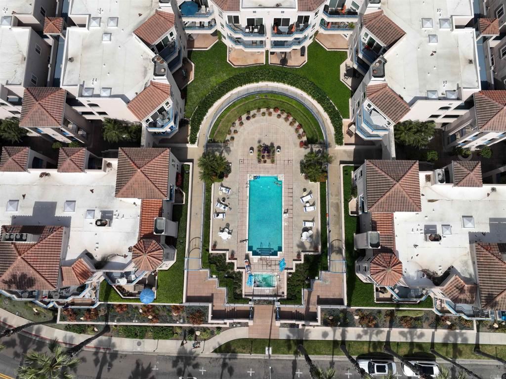 400 N Pacific St 111, Oceanside, CA 92054