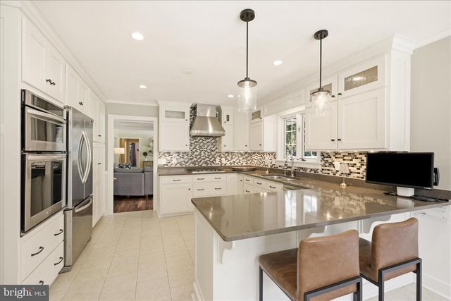 24 BENTLEY SMT, Lancaster, PA 17603