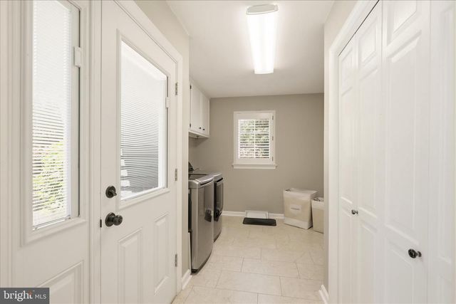 24 BENTLEY SMT, Lancaster, PA 17603