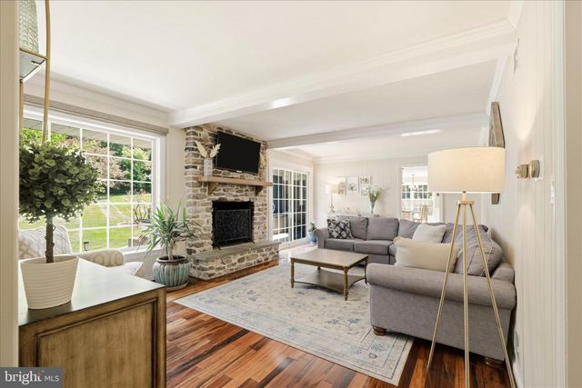 24 BENTLEY SMT, Lancaster, PA 17603