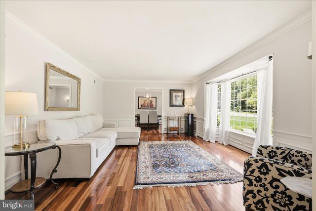 24 BENTLEY SMT, Lancaster, PA 17603