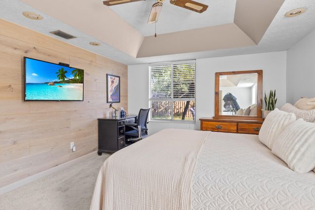 13401 SW 9th Place, Davie, FL 33325