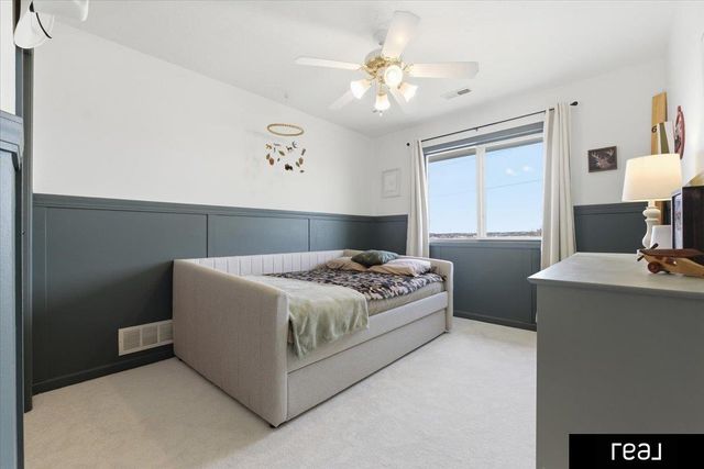 17024 Rampart Street, Omaha, NE 68136