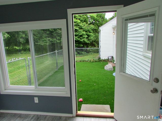 7 Owings Road, West Hartford, CT 06107