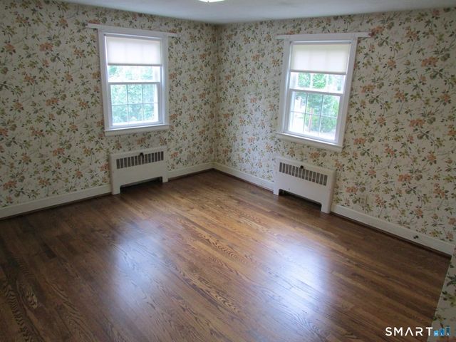 7 Owings Road, West Hartford, CT 06107