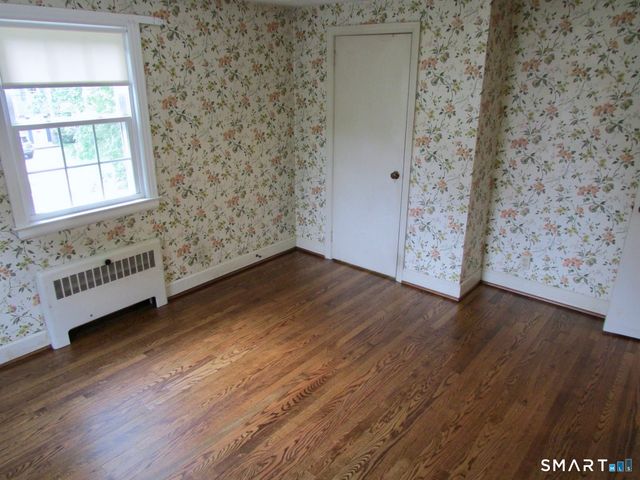 7 Owings Road, West Hartford, CT 06107
