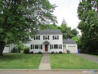 7 Owings Road, West Hartford, CT 06107