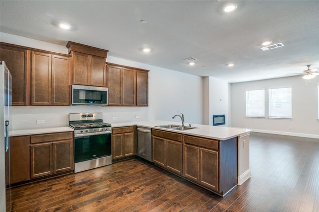 7843 Manilla Drive, Rowlett, TX 75088
