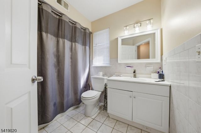 56 Lentz Ave, Newark City, NJ 07105