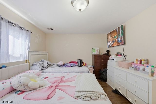 56 Lentz Ave, Newark City, NJ 07105