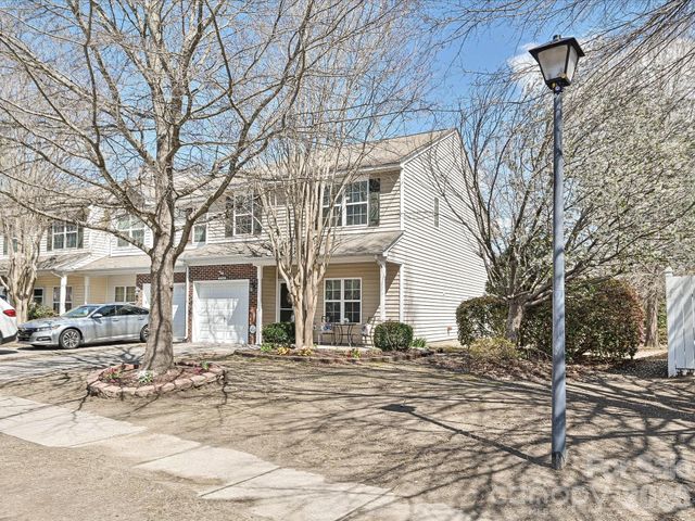 14242 Tamarack Drive, Charlotte, NC 28278