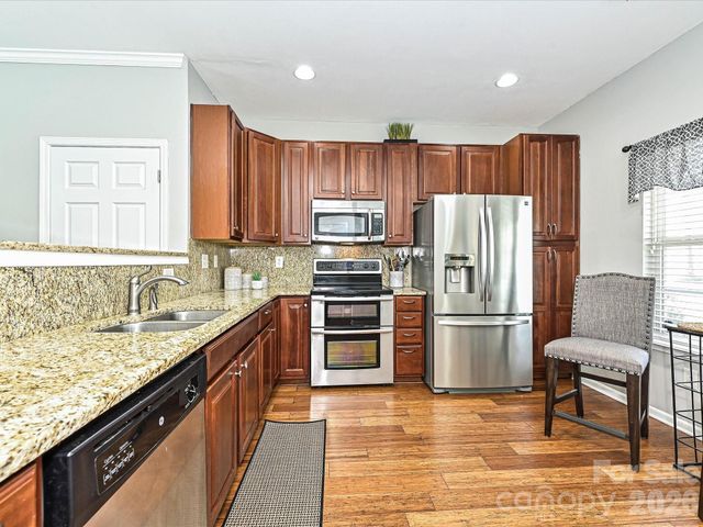 14242 Tamarack Drive, Charlotte, NC 28278