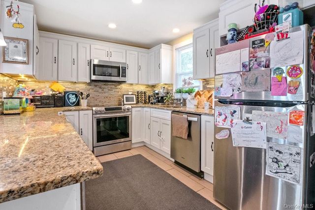 24 Clarkson Road, Carmel, NY 10512