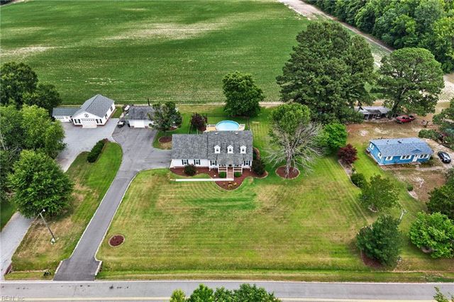 554 Glen Haven DR E, Suffolk, VA 23437