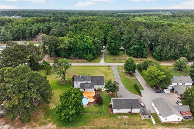 554 Glen Haven DR E, Suffolk, VA 23437