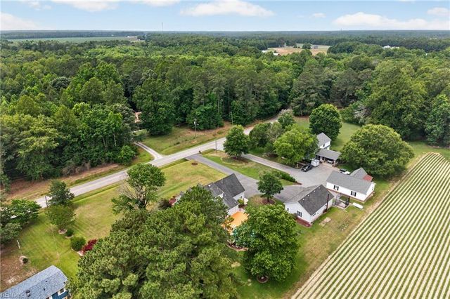 554 Glen Haven DR E, Suffolk, VA 23437