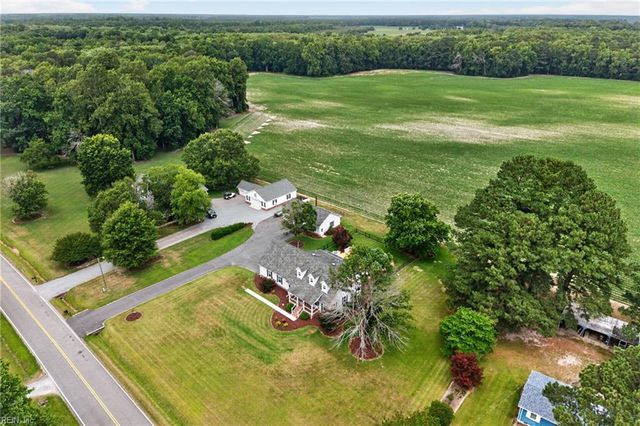 554 Glen Haven DR E, Suffolk, VA 23437