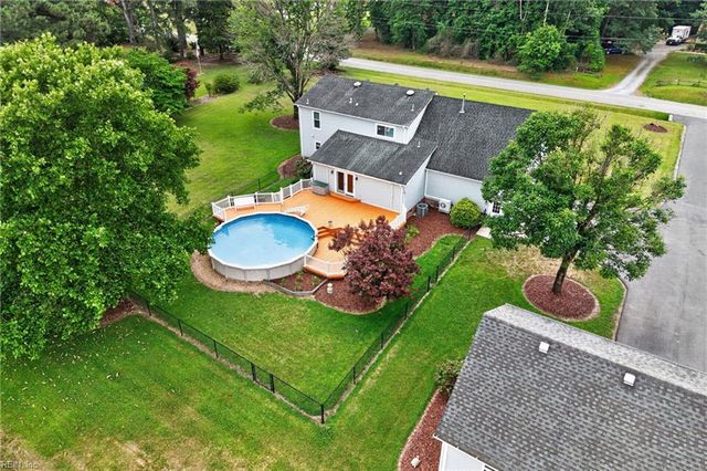554 Glen Haven DR E, Suffolk, VA 23437