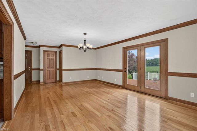 554 Glen Haven DR E, Suffolk, VA 23437