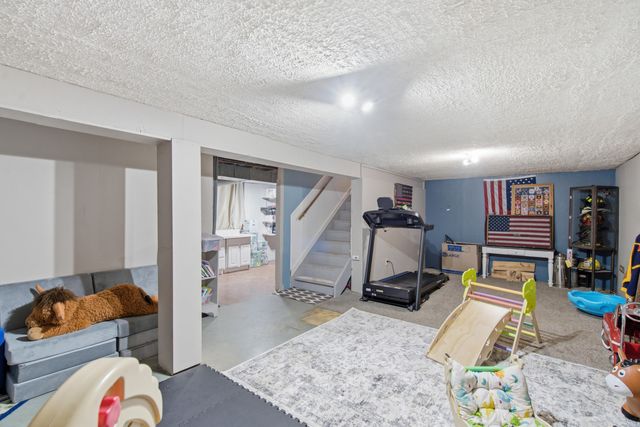 57385 Hamilton Street, Mattawan Vllg, MI 49071